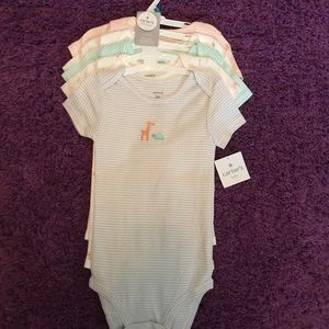 5 pack gender neutral onsies
